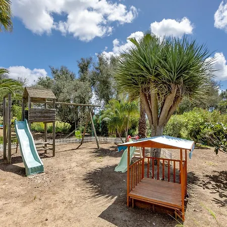 Quinta Achadas - Jasmine Lagos